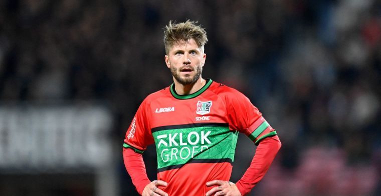 Schöne ziet stijgende lijn bij Ajax: 'Dat was een maand geleden wel anders'