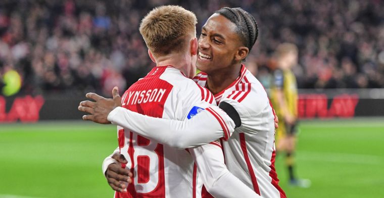 'Ajax wil contracten van drie veelbelovende talenten in de A-selectie openbreken'