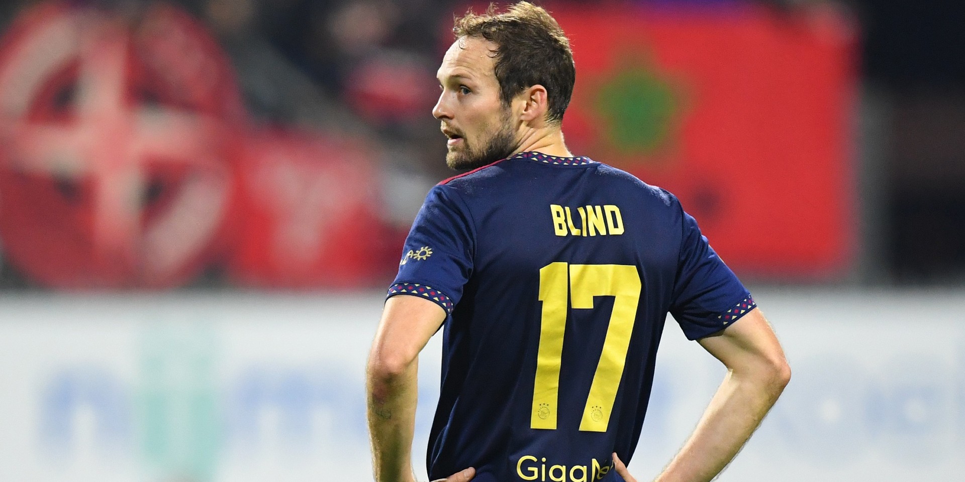 Blind Kon Naast Girona Ook De Champions League In Heb Cht Lang