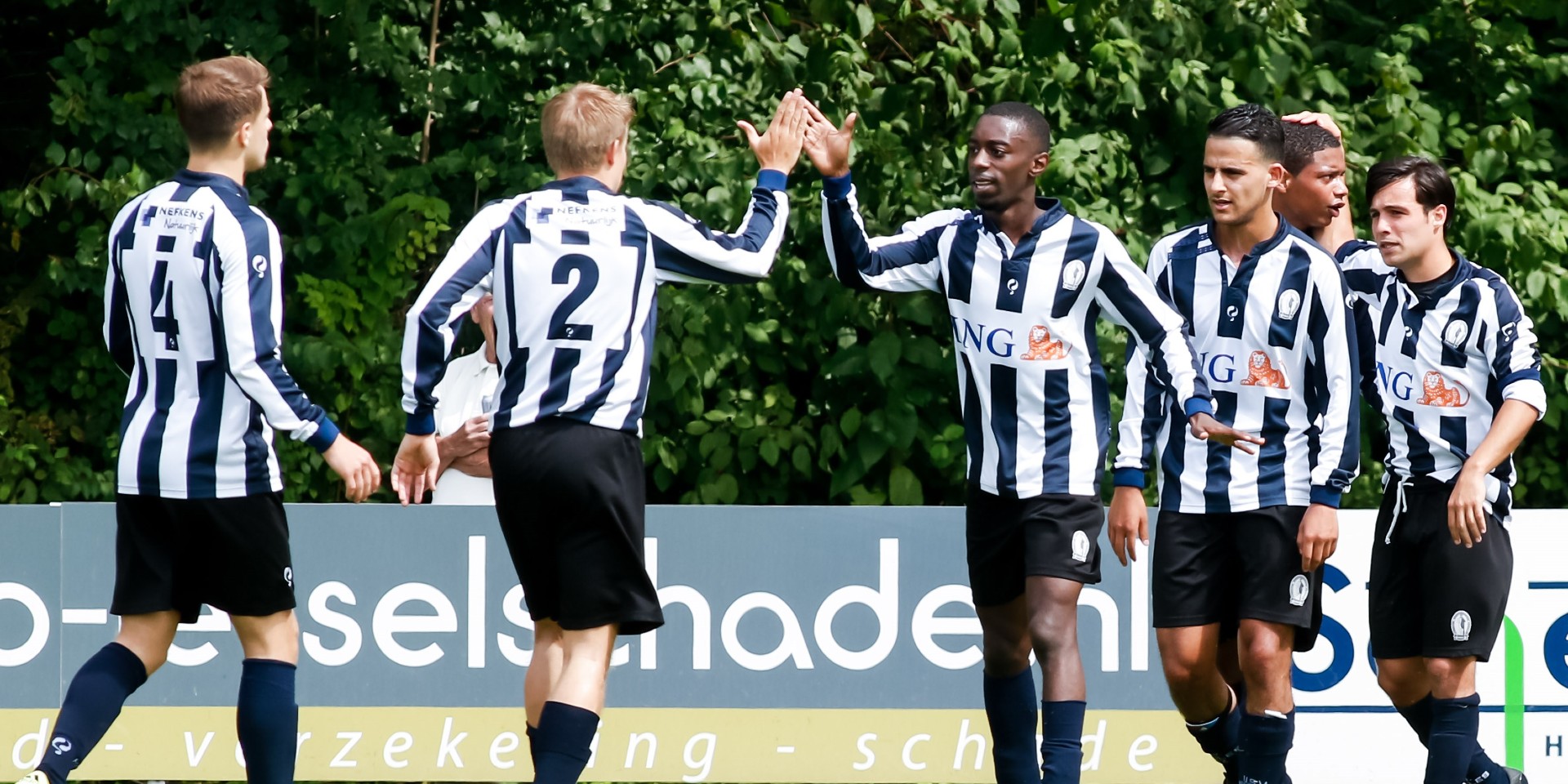 Waar komt USV Hercules, de club die Ajax uitschakelde, vandaan? VoetbalNieuws Waar komt USV Hercules, de club die Ajax uitschakelde, vandaan? VoetbalNieuws