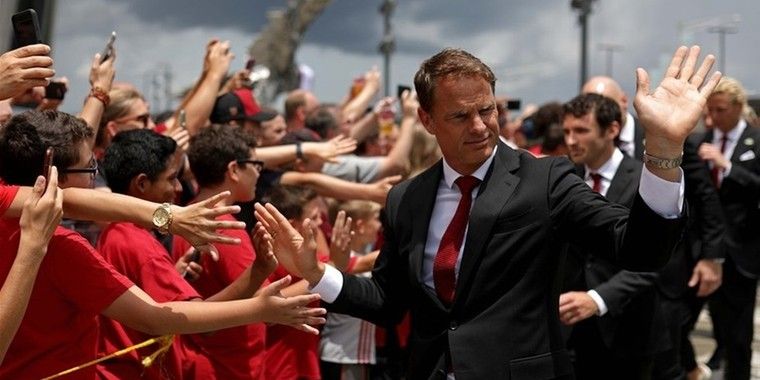 Waarom Frank de Boer vaak genoemd wordt als mogelijke nieuwe trainer van Ajax