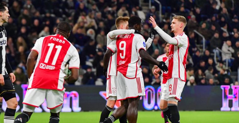 Brobbey neemt gehavend Ajax bij de hand, zege in Almeloos doelpuntenfestijn
