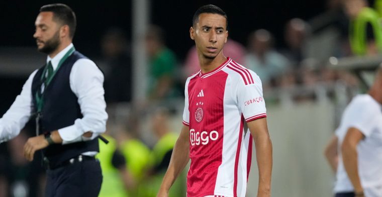Ajax laat verdediger terugkeren naar FC Twente: Salah-Eddine naar Enschede