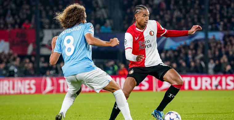 Opsteker voor Feyenoord: Stengs keert terug op training na langdurige knieblessure