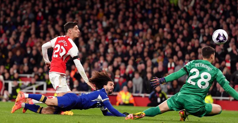 Arsenal speelt met Chelsea en zet stadsgenoot tijdens derby behoorlijk voor schut